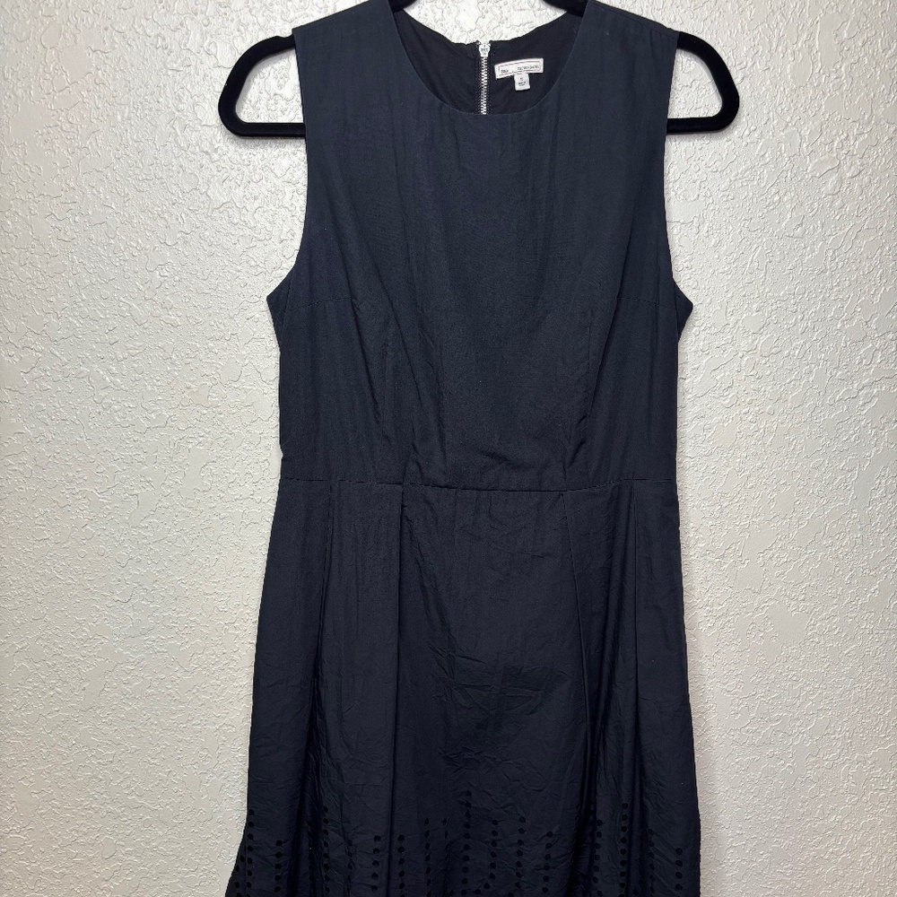 Gap Black Sleeveless Cotton Eyelet Cutout A-Line Round Neck Dress Womens Size 10